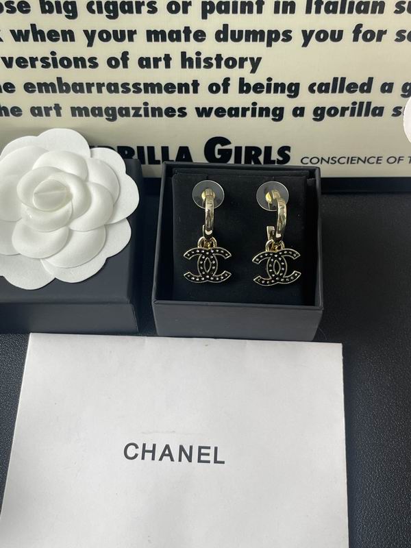 Chanel Earring 03yxs660